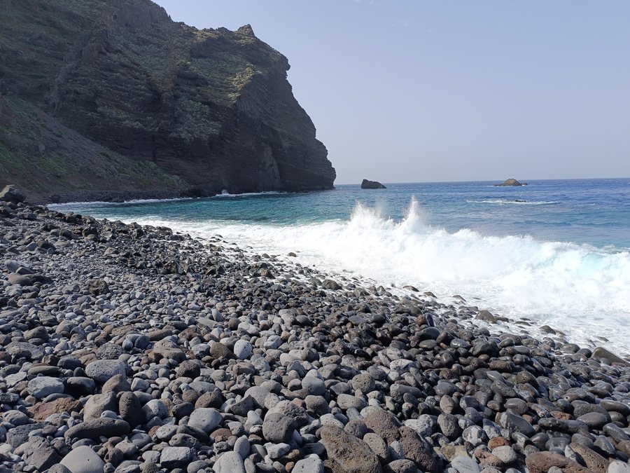 File:Buenavista del Norte, playa del Fraile. Tenerife. Canarias. España.jpg
