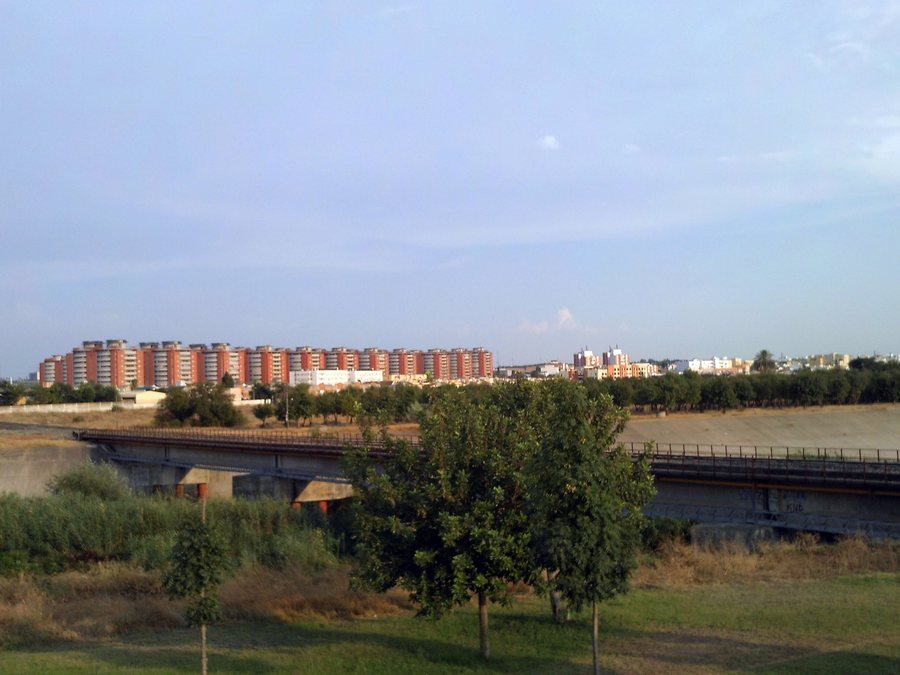 File:Bellavista (Sevilla) 01.jpg