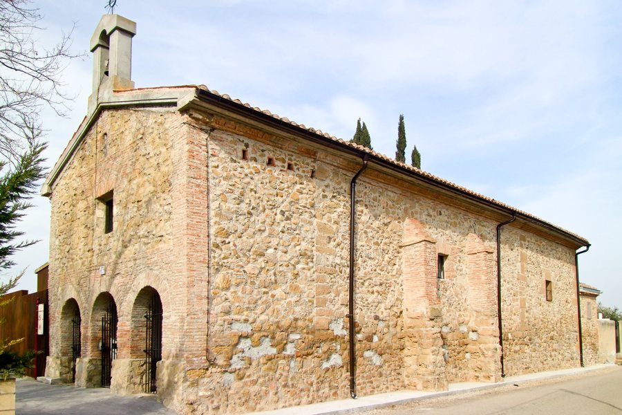 File:Ermita de la Virgen de Gracia-Galilea-1118464.jpg
