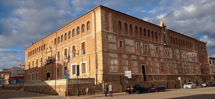 File:Valderas 2.jpg