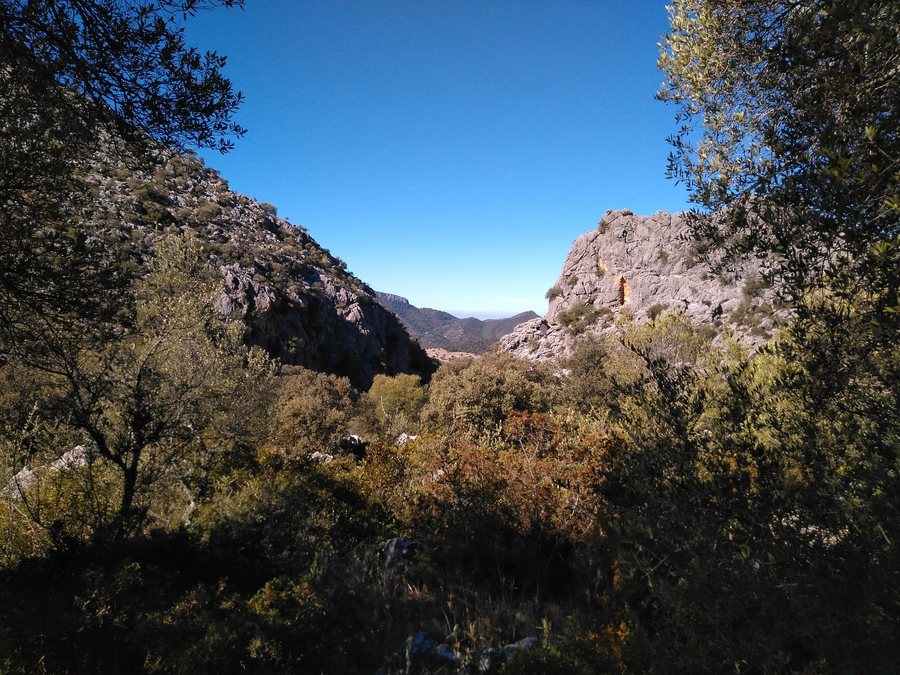 File:Benaocaz-IMG 20171021 115848.jpg