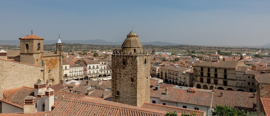 File:Vista de Trujillo, Cáceres, España, 2023-07-22, DD 09.jpg