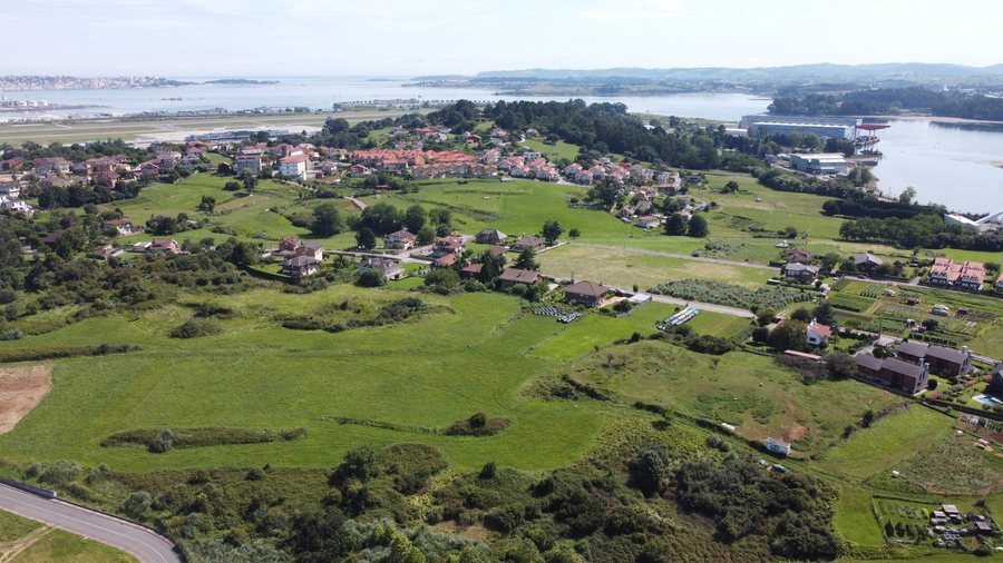 File:Alto de Maliaño.jpg
