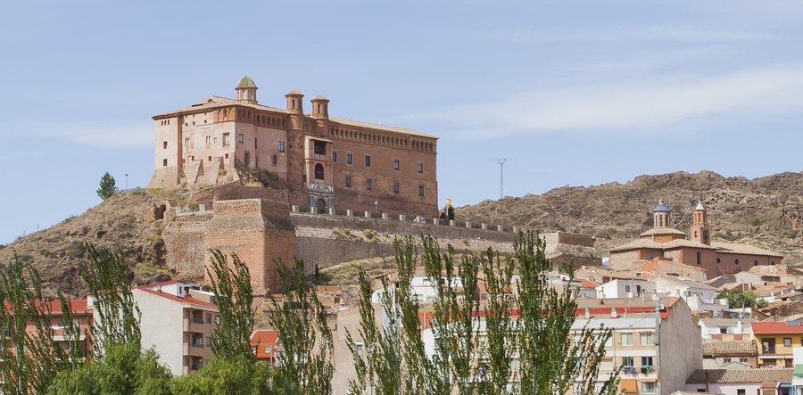 File:Palacio Papa Luna, Illueca, España, 2012-08-31, DD 02.JPG