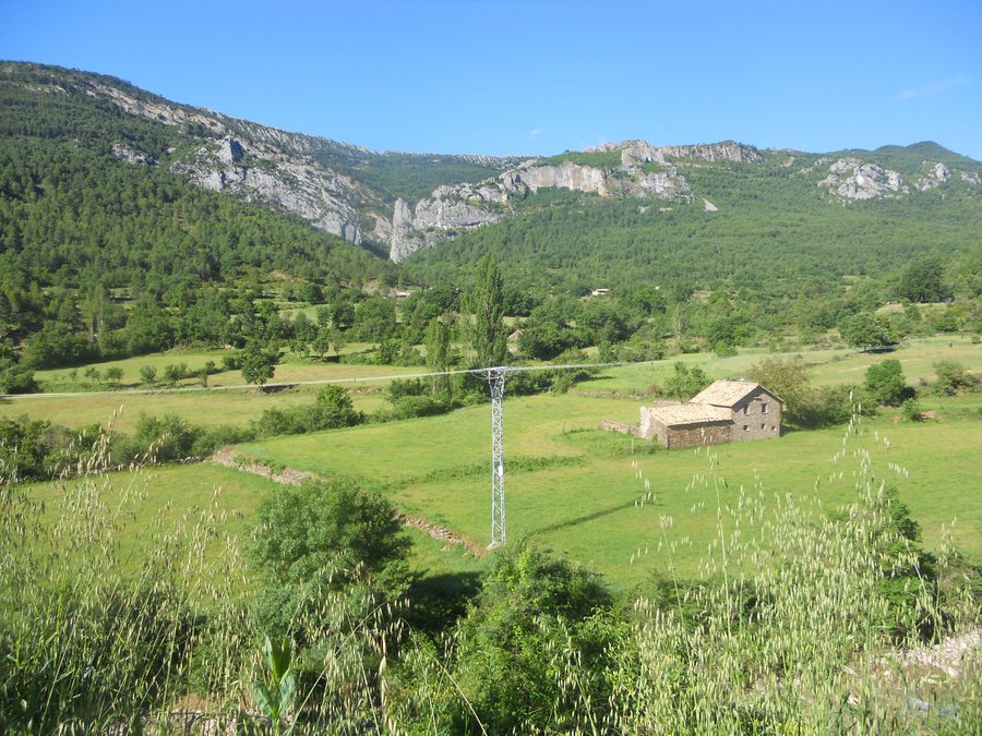 File:Villalangua , Huesca - Aragón - España. - panoramio.jpg