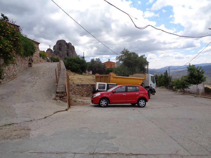 File:Cabañas del Castillo a01.jpg