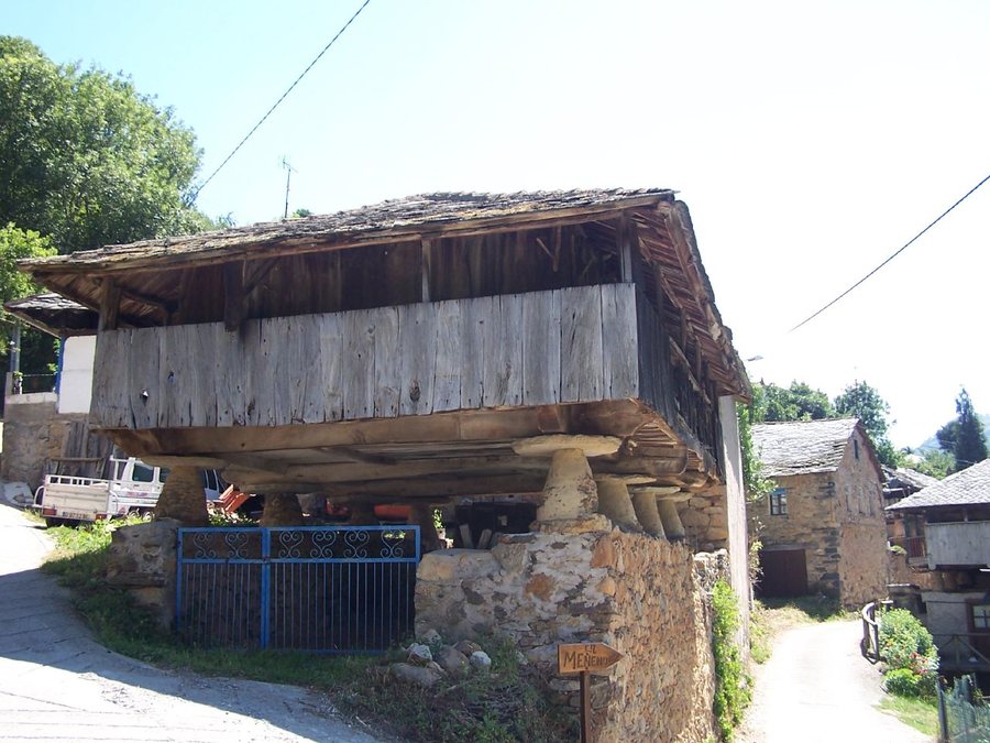 File:Paneras Oballo - panoramio - frankblacknoir.jpg
