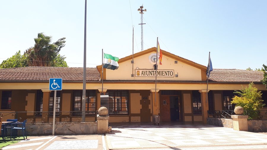 File:Ayto. Zarza de Granadilla.jpg