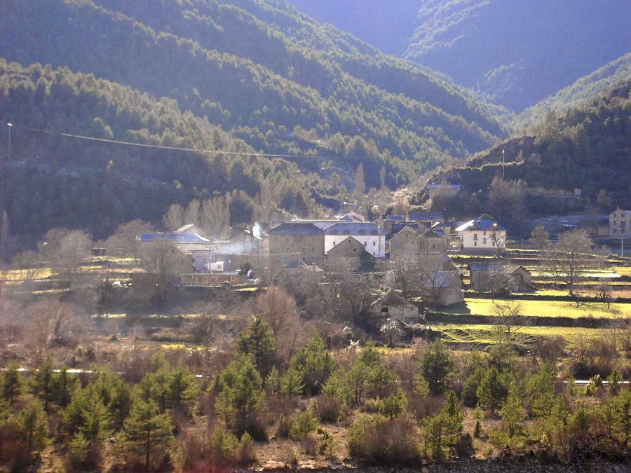 File:045.Ligüerre de Ara - Plano general.JPG