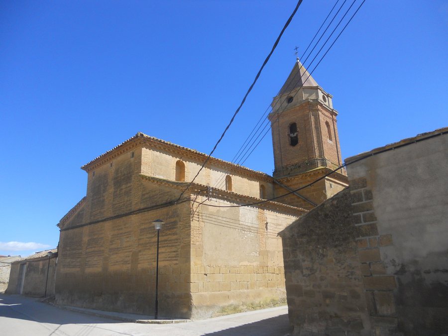 File:Iglesia de Nuestra Asunción , Quicena - Huesca . - panoramio.jpg