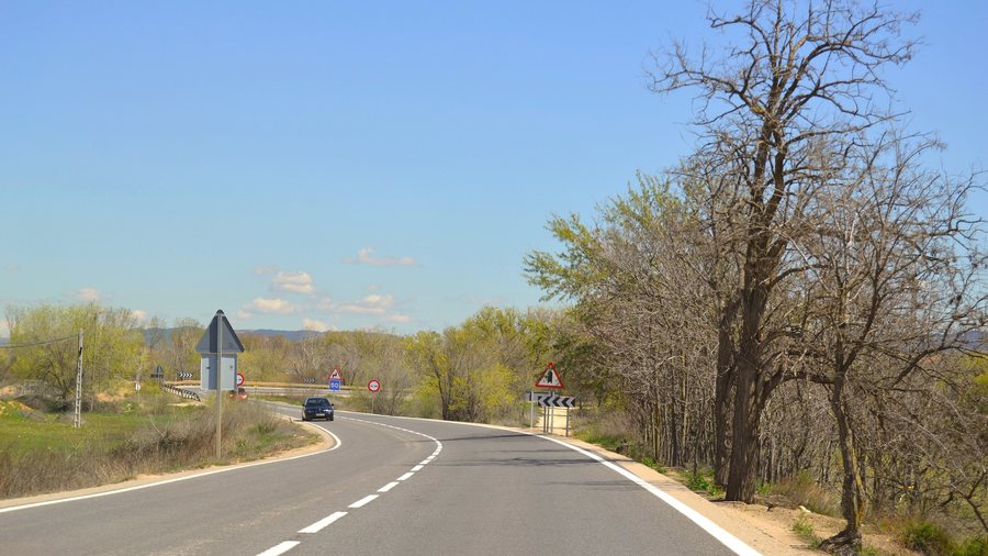File:Camino de Los Santos de la Humosa (26259440712).jpg