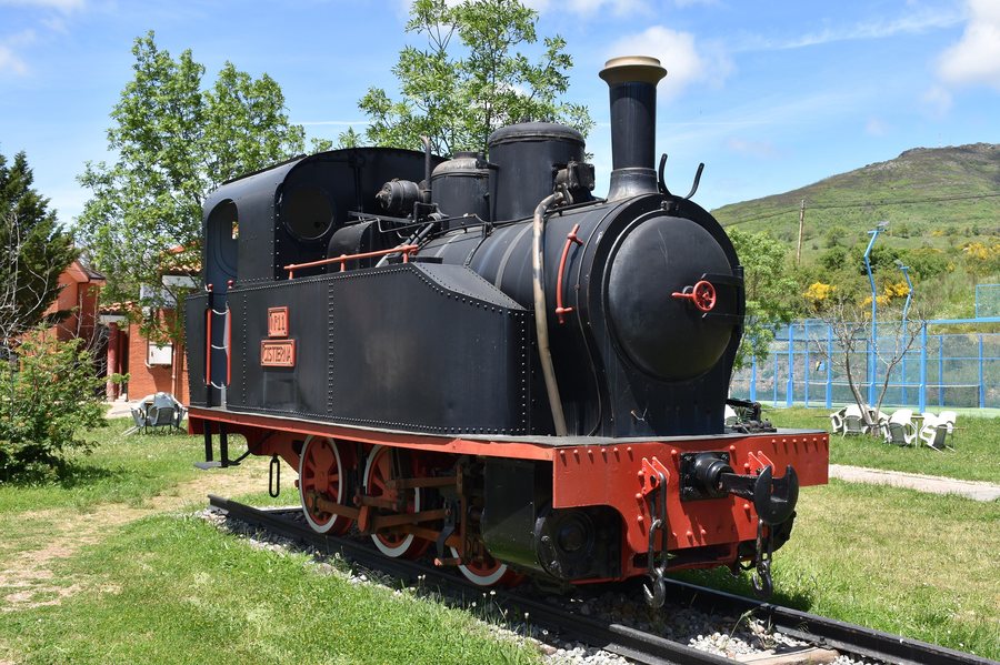 File:Locomotive No. 11 Cistierna - Olleros de Sabero 2024 B.jpg