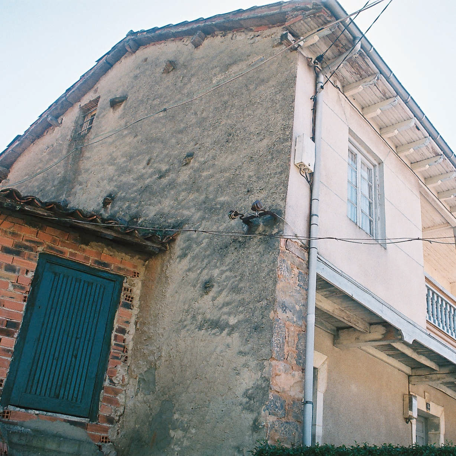 File:Casa Genera o Generosa en Melendreros, Santu Medero (Bimenes) 2.png