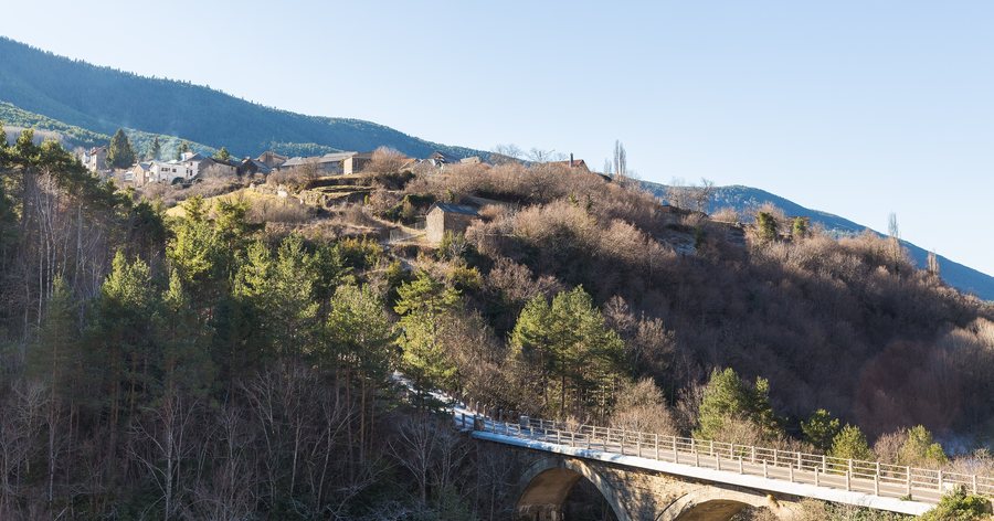 File:Yésero, Huesca, España, 2015-01-07, DD 01.JPG