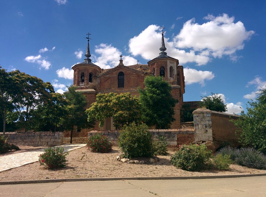 File:Iglesia de Santa María, Guaza de Campos 03.jpg