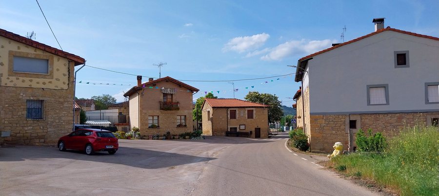 File:Montañana (Miranda de Ebro) 01.jpg