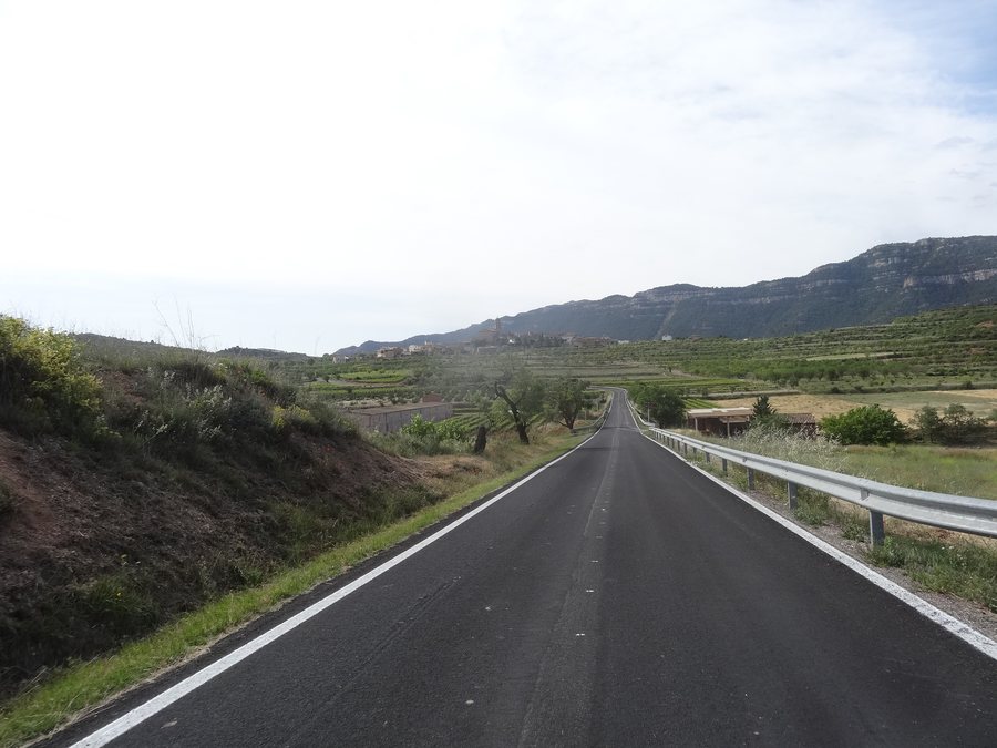 File:Ulldemolins, 43363, Tarragona, Spain - panoramio.jpg
