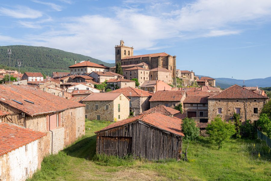 File:Vinuesa.jpg