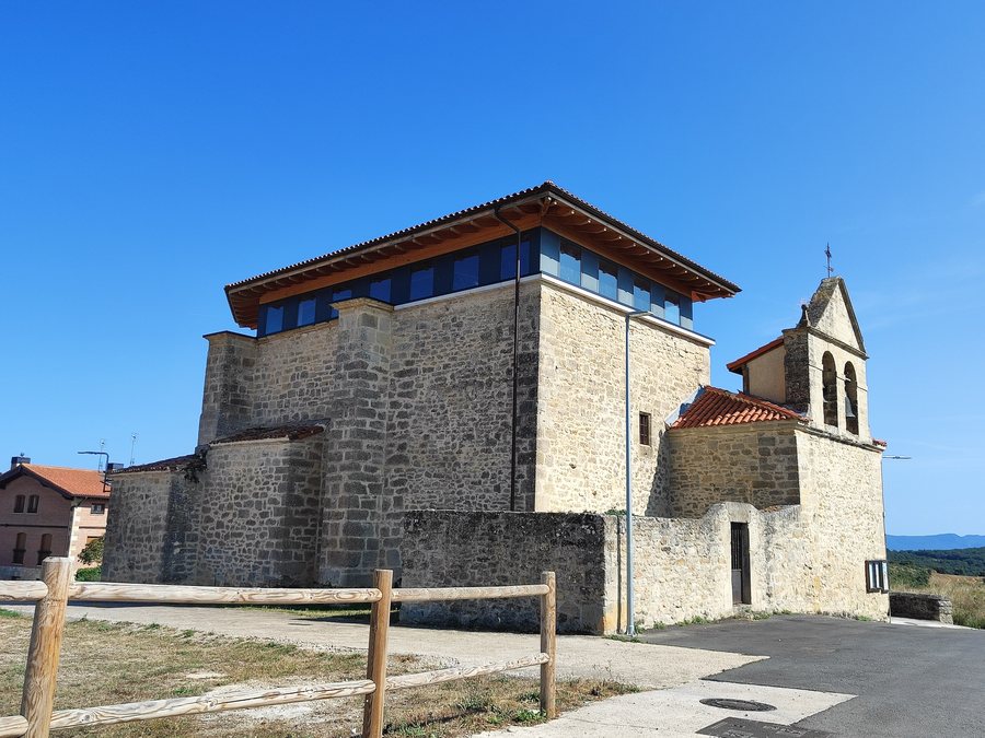 File:Iglesia de San Martín, Molinilla.jpg