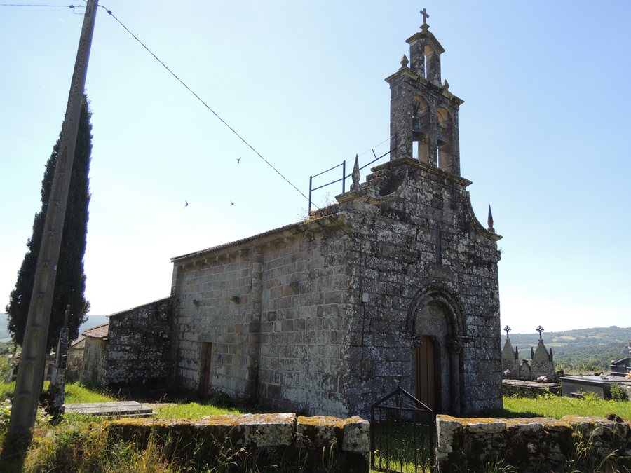 File:Igrexa de Santa María de Bermún, Chantada.jpg